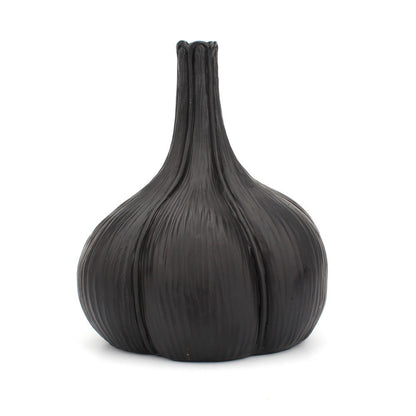 Minimalist geometric allicin vase