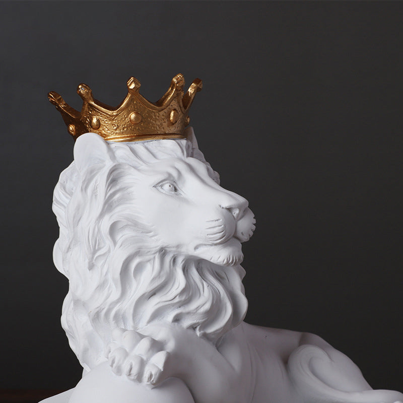 crown lion ornament