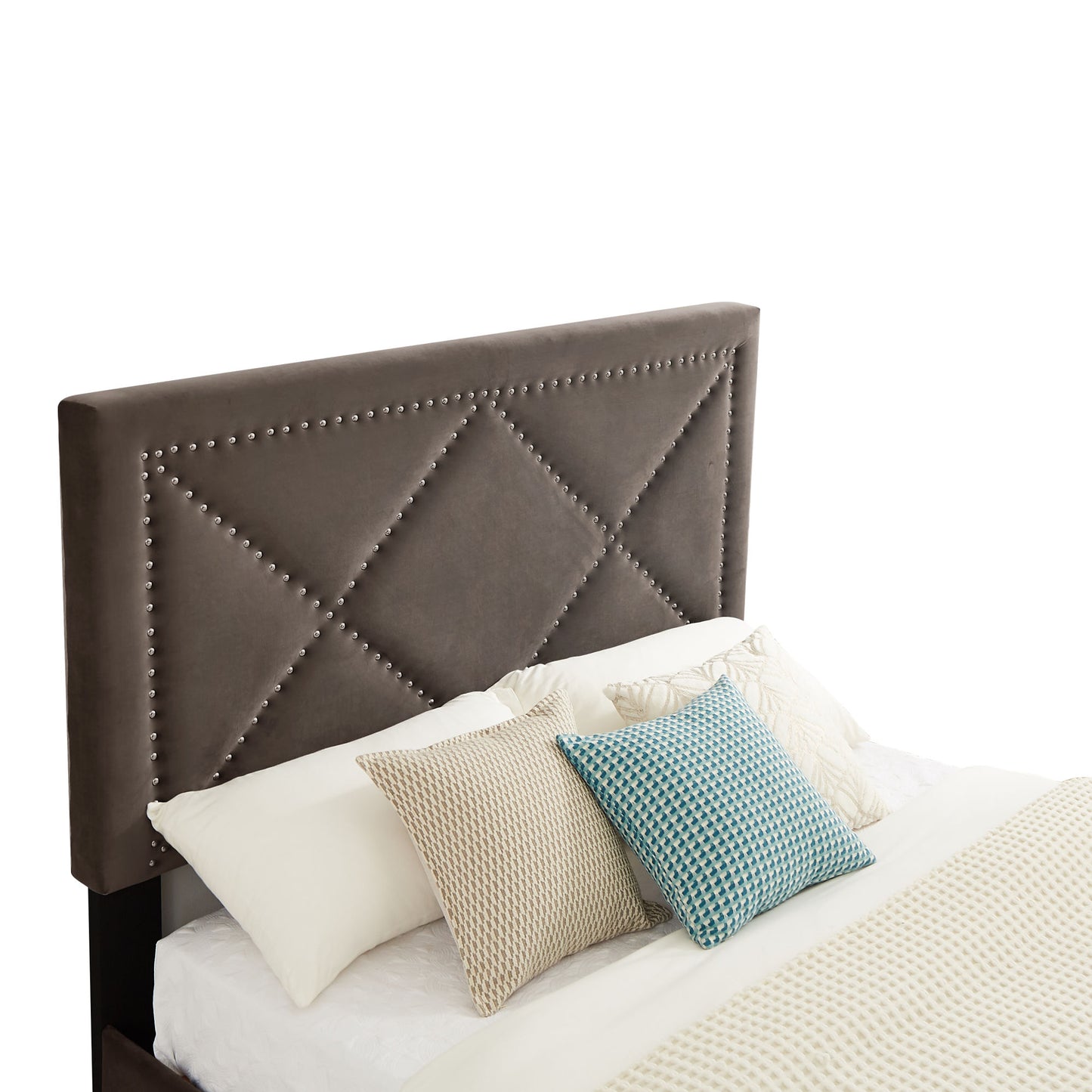 beautiful brass studs adorn the headboard, strong wooden slats + metal legs with electroplate